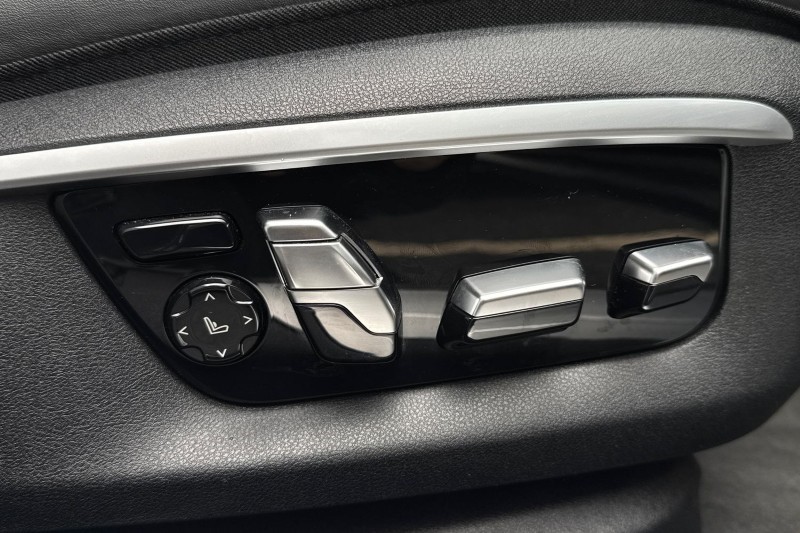 2016 (16) BMW 7 SERIES 730d xDrive M Sport 4dr Auto 5275727