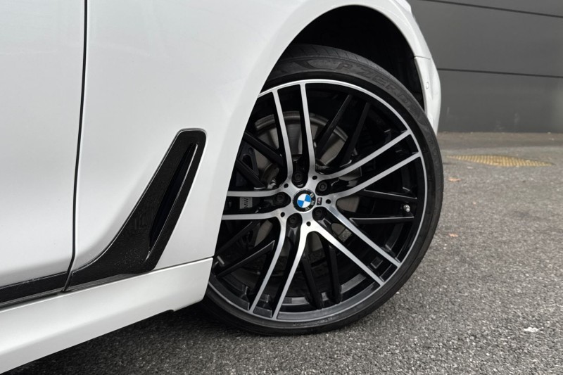 2016 (16) BMW 7 SERIES 730d xDrive M Sport 4dr Auto 5275750