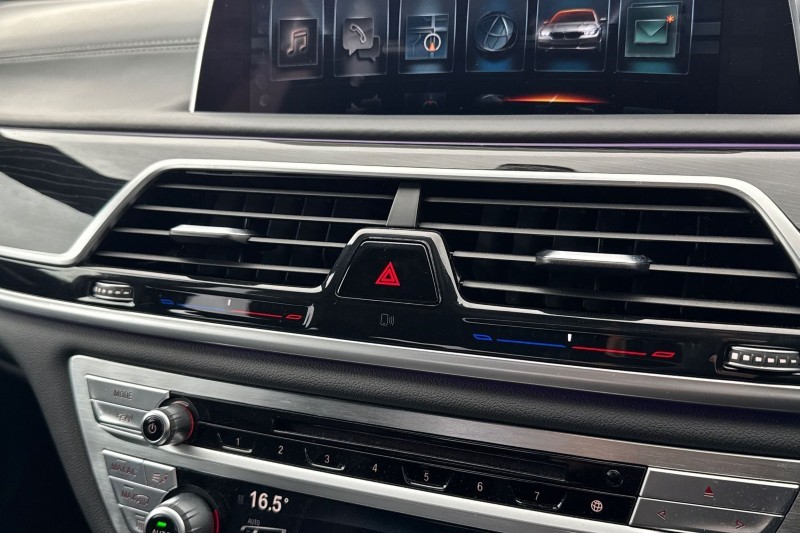 2016 (16) BMW 7 SERIES 730d xDrive M Sport 4dr Auto 5275737