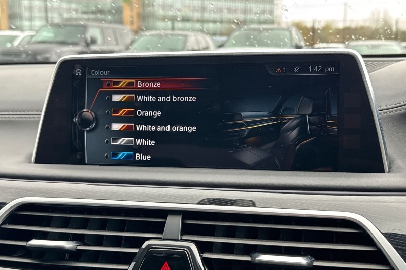 2016 (16) BMW 7 SERIES 730d xDrive M Sport 4dr Auto 5275753