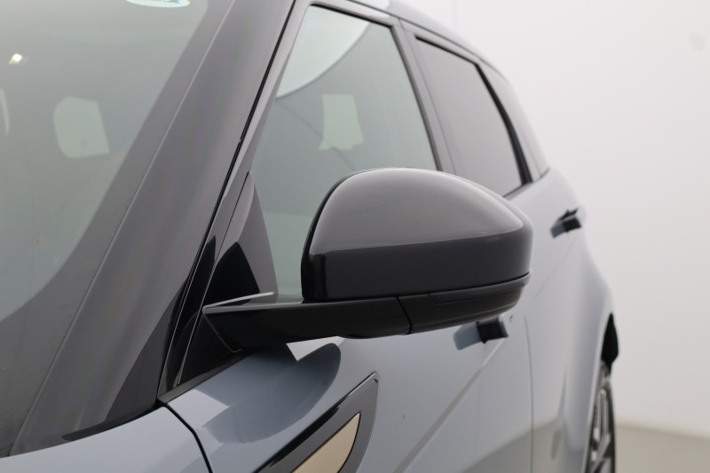 2023 (23) LAND ROVER RANGE ROVER EVOQUE 2.0 D200 R-Dynamic SE 5dr Auto 5245601