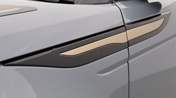 2023 (23) LAND ROVER RANGE ROVER EVOQUE 2.0 D200 R-Dynamic SE 5dr Auto 5245602