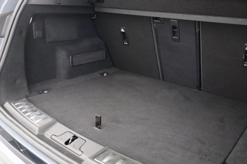 2023 (23) LAND ROVER RANGE ROVER EVOQUE 2.0 D200 R-Dynamic SE 5dr Auto 5245614