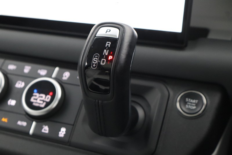 2024 (74) LAND ROVER DEFENDER 3.0 D350 X-Dynamic HSE 110 5dr Auto 5253034