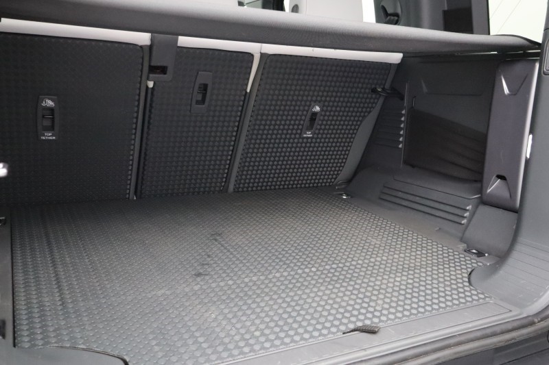 2024 (74) LAND ROVER DEFENDER 3.0 D350 X-Dynamic HSE 110 5dr Auto 5253009