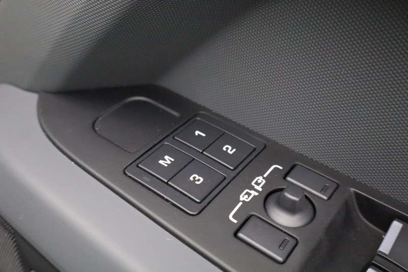 2024 (74) LAND ROVER DEFENDER 3.0 D350 X-Dynamic HSE 110 5dr Auto 5253014