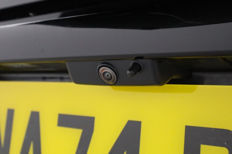 2024 (74) LAND ROVER DEFENDER 3.0 D350 X-Dynamic HSE 110 5dr Auto 5253007