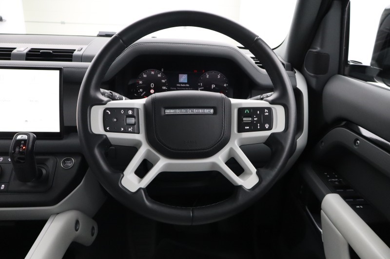 2024 (74) LAND ROVER DEFENDER 3.0 D350 X-Dynamic HSE 110 5dr Auto 5253027