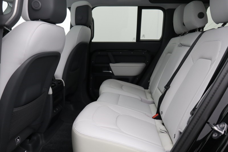 2024 (74) LAND ROVER DEFENDER 3.0 D350 X-Dynamic HSE 110 5dr Auto 5253001