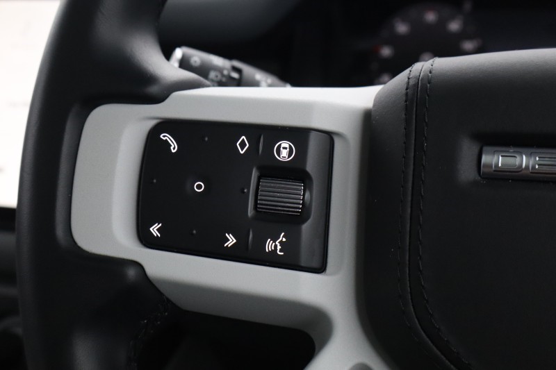 2024 (74) LAND ROVER DEFENDER 3.0 D350 X-Dynamic HSE 110 5dr Auto 5253031