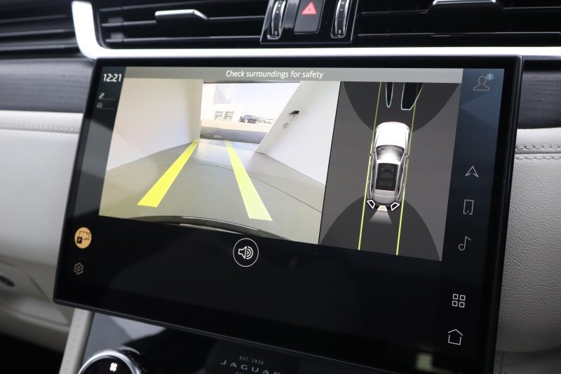 2022 (22) JAGUAR F-PACE 2.0 P400e R-Dynamic SE Black 5dr Auto AWD 5266104
