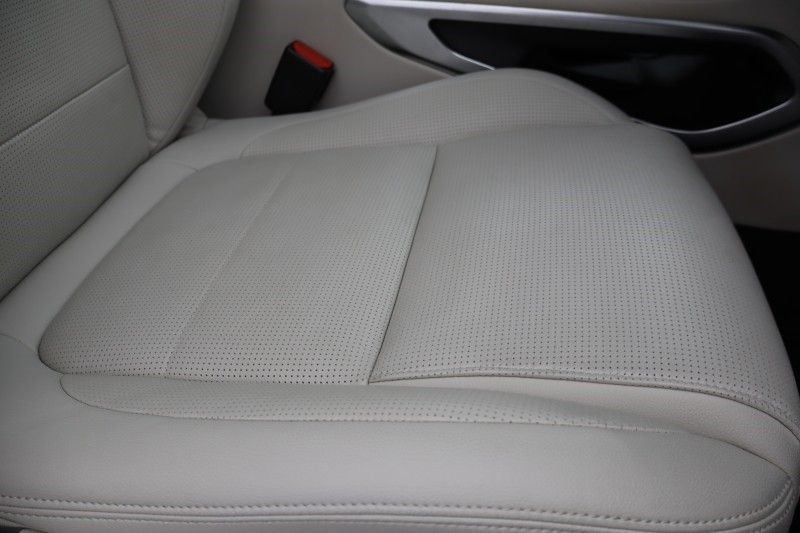 2022 (22) JAGUAR F-PACE 2.0 P400e R-Dynamic SE Black 5dr Auto AWD 5266081