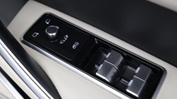 2022 (22) JAGUAR F-PACE 2.0 P400e R-Dynamic SE Black 5dr Auto AWD 5266078