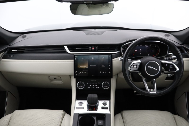 2022 (22) JAGUAR F-PACE 2.0 P400e R-Dynamic SE Black 5dr Auto AWD 5266089