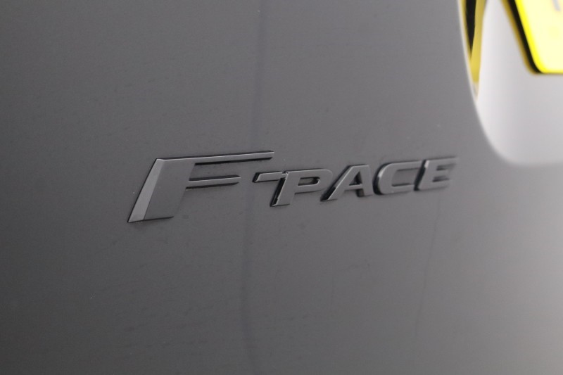 2022 (22) JAGUAR F-PACE 2.0 P400e R-Dynamic SE Black 5dr Auto AWD 5266067