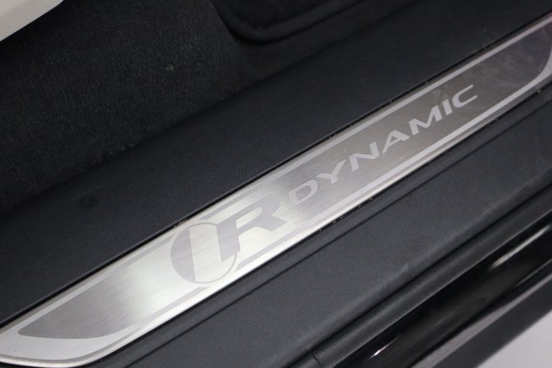 2022 (22) JAGUAR F-PACE 2.0 P400e R-Dynamic SE Black 5dr Auto AWD 5266084