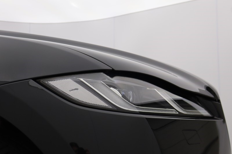 2022 (22) JAGUAR F-PACE 2.0 P400e R-Dynamic SE Black 5dr Auto AWD 5266060