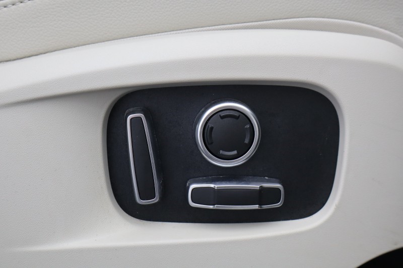 2022 (22) JAGUAR F-PACE 2.0 P400e R-Dynamic SE Black 5dr Auto AWD 5266080