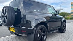 2026 (26) LAND ROVER DEFENDER 3.0 D250 X-Dynamic SE 90 3dr Auto 5683848