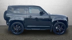 2026 (26) LAND ROVER DEFENDER 3.0 D250 X-Dynamic SE 90 3dr Auto 5683809