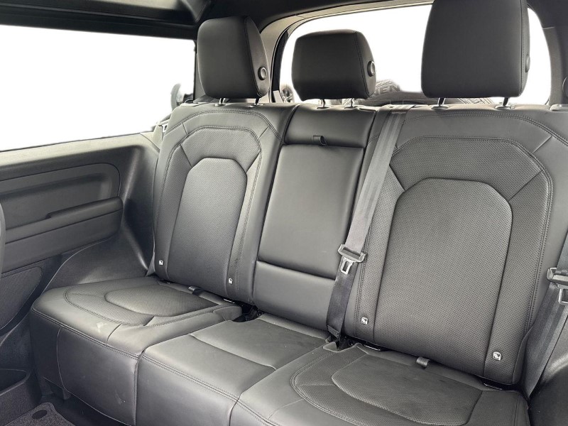 2026 (26) LAND ROVER DEFENDER 3.0 D250 X-Dynamic SE 90 3dr Auto 5683808