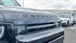 2026 (26) LAND ROVER DEFENDER 3.0 D250 X-Dynamic SE 90 3dr Auto 5683843