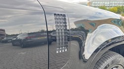 2026 (26) LAND ROVER DEFENDER 3.0 D250 X-Dynamic SE 90 3dr Auto 5683824