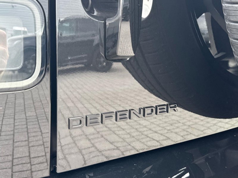 2026 (26) LAND ROVER DEFENDER 3.0 D250 X-Dynamic SE 90 3dr Auto 5683846