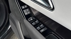 2026 (26) LAND ROVER RANGE ROVER VELAR 2.0 D200 MHEV Dynamic SE 5dr Auto 5854153