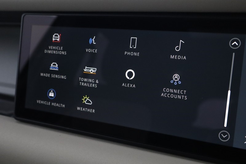 2023 (23) LAND ROVER DEFENDER 3.0 D250 X-Dynamic SE 110 5dr Auto 5251727