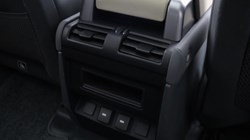 2023 (23) LAND ROVER DEFENDER 3.0 D250 X-Dynamic SE 110 5dr Auto 5251712