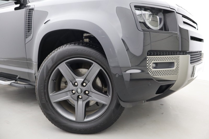 2023 (23) LAND ROVER DEFENDER 3.0 D250 X-Dynamic SE 110 5dr Auto 5251688