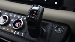 2023 (23) LAND ROVER DEFENDER 3.0 D250 X-Dynamic SE 110 5dr Auto 5251722