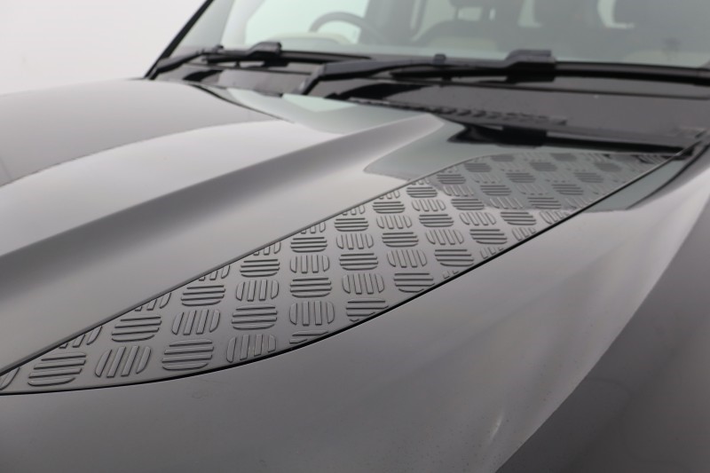 2023 (23) LAND ROVER DEFENDER 3.0 D250 X-Dynamic SE 110 5dr Auto 5251683