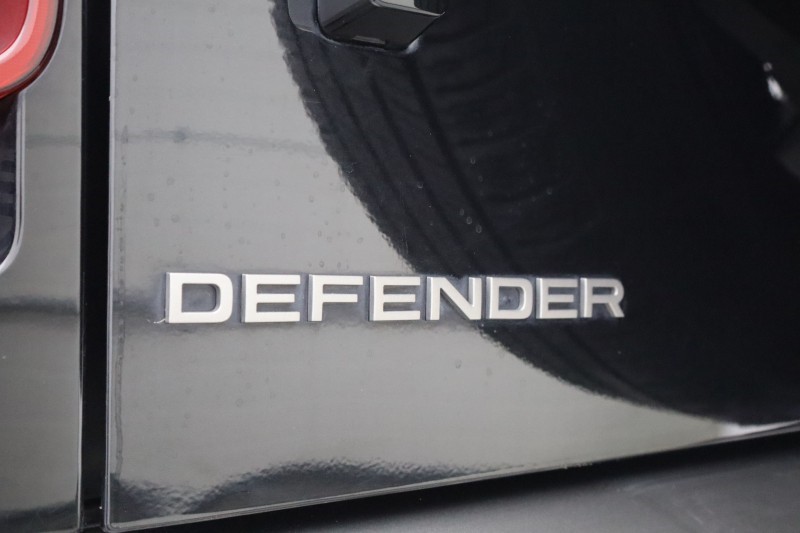 2023 (23) LAND ROVER DEFENDER 3.0 D250 X-Dynamic SE 110 5dr Auto 5251695