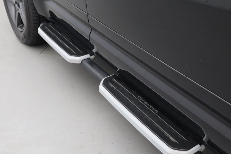 2023 (23) LAND ROVER DEFENDER 3.0 D250 X-Dynamic SE 110 5dr Auto 5251687