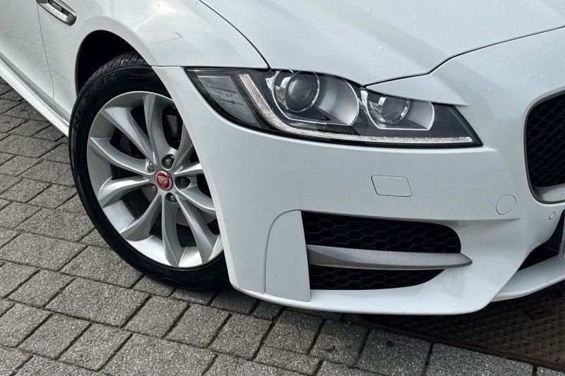 2019 (69) JAGUAR XF 2.0d [180] R-Sport 5dr Auto 5291161