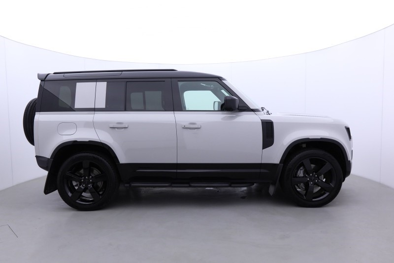 2025 (75) LAND ROVER DEFENDER 3.0 D350 X-Dynamic HSE 110 5dr Auto 5248634