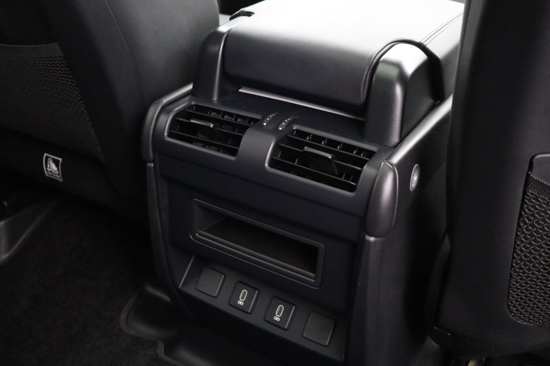 2025 (75) LAND ROVER DEFENDER 3.0 D350 X-Dynamic HSE 110 5dr Auto 5248669