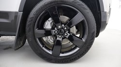 2025 (75) LAND ROVER DEFENDER 3.0 D350 X-Dynamic HSE 110 5dr Auto 5248640