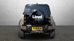 2026 (26) LAND ROVER DEFENDER 4.4 P635 Octa 110 5dr Auto 5268277