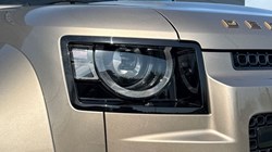 2026 (26) LAND ROVER DEFENDER 4.4 P635 Octa 110 5dr Auto 5268288