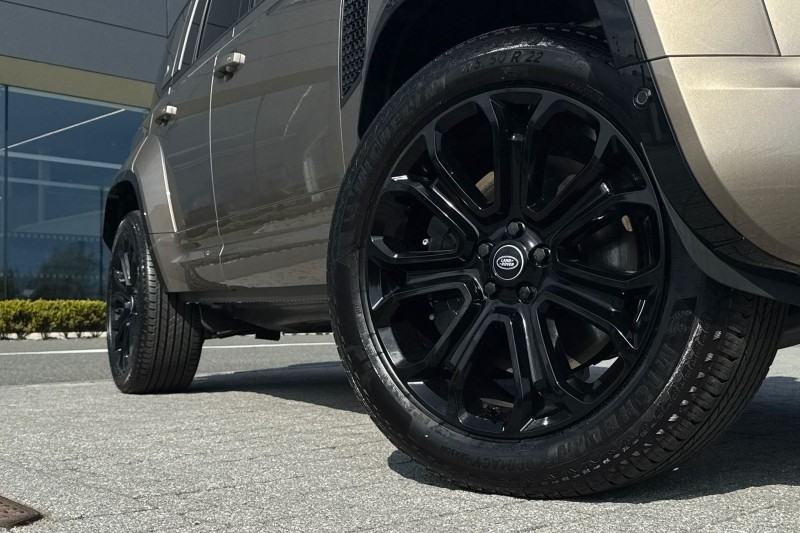 2026 (26) LAND ROVER DEFENDER 4.4 P635 Octa 110 5dr Auto 5268318