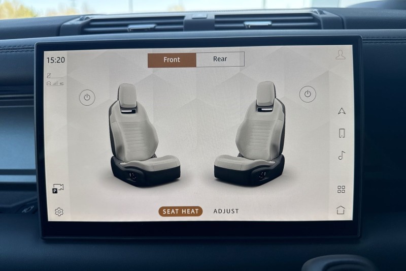 2026 (26) LAND ROVER DEFENDER 4.4 P635 Octa 110 5dr Auto 5268308