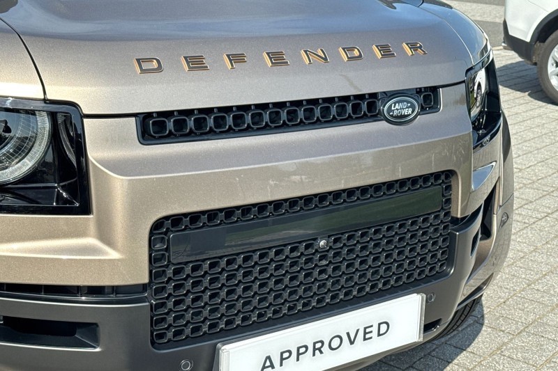 2026 (26) LAND ROVER DEFENDER 4.4 P635 Octa 110 5dr Auto 5268317