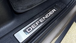 2026 (26) LAND ROVER DEFENDER 4.4 P635 Octa 110 5dr Auto 5268313