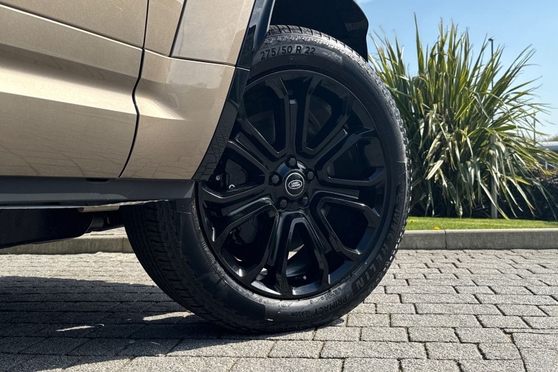 2026 (26) LAND ROVER DEFENDER 4.4 P635 Octa 110 5dr Auto 5268323