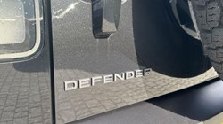 2026 (26) LAND ROVER DEFENDER 3.0 D250 X-Dynamic HSE 110 5dr Auto 5797557