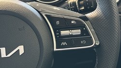 KIA XCEED 1.0T GDi ISG 113 GT-Line 5dr 5408956
