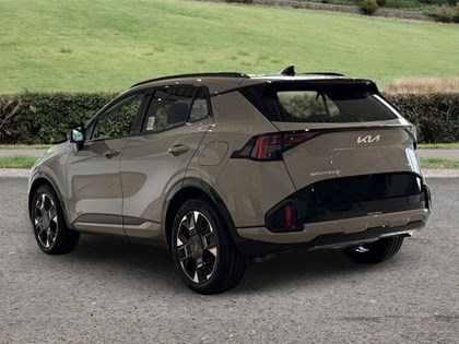 KIA SPORTAGE 1.6T GDi HEV GT-Line S 5dr Auto